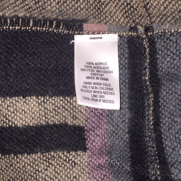 Tribal Infinity Scarf - Picture 4 of 4